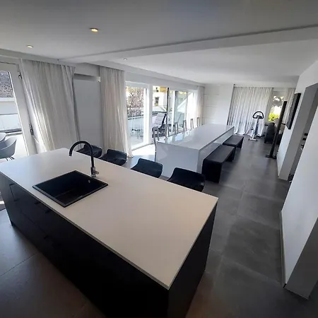 The White Appartement