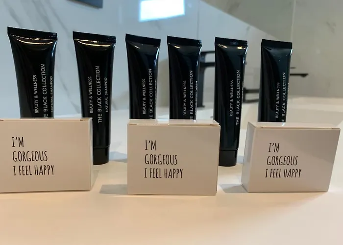 Apartament The White *